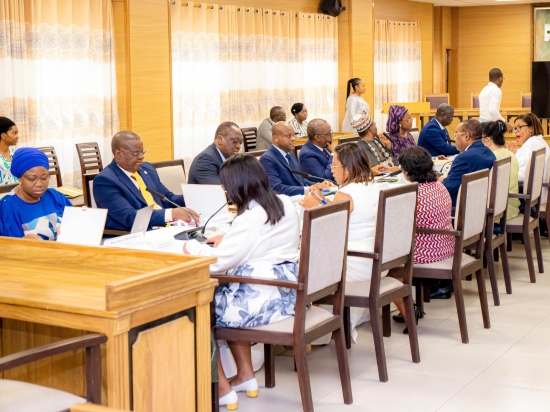 Séance de travail à la Cour constitutionnelle du Bénin : Les Hauts conseillers malgaches renforcent leurs capacités professionnelles